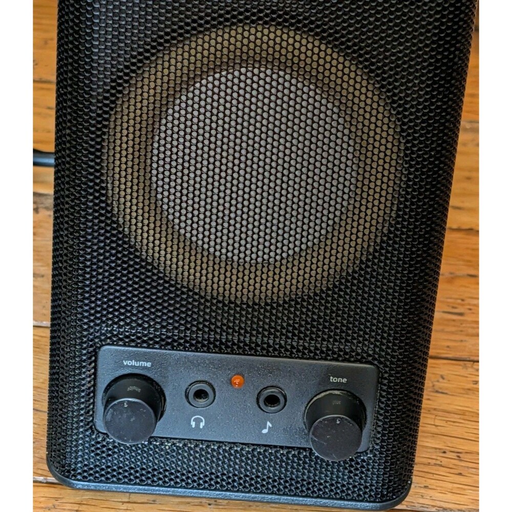 Logitech X-140 Computer Speakers Tested Working Excellent Condition - Picture 2 of 8
